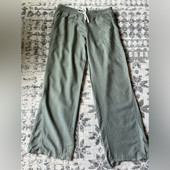 Green linen pants - Picture 1 of 2